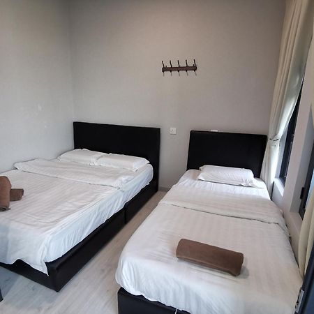 Jesselton Quay Suites Kota Kinabalu Extérieur photo